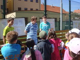 Pokřivená zrcadla_duben 2012